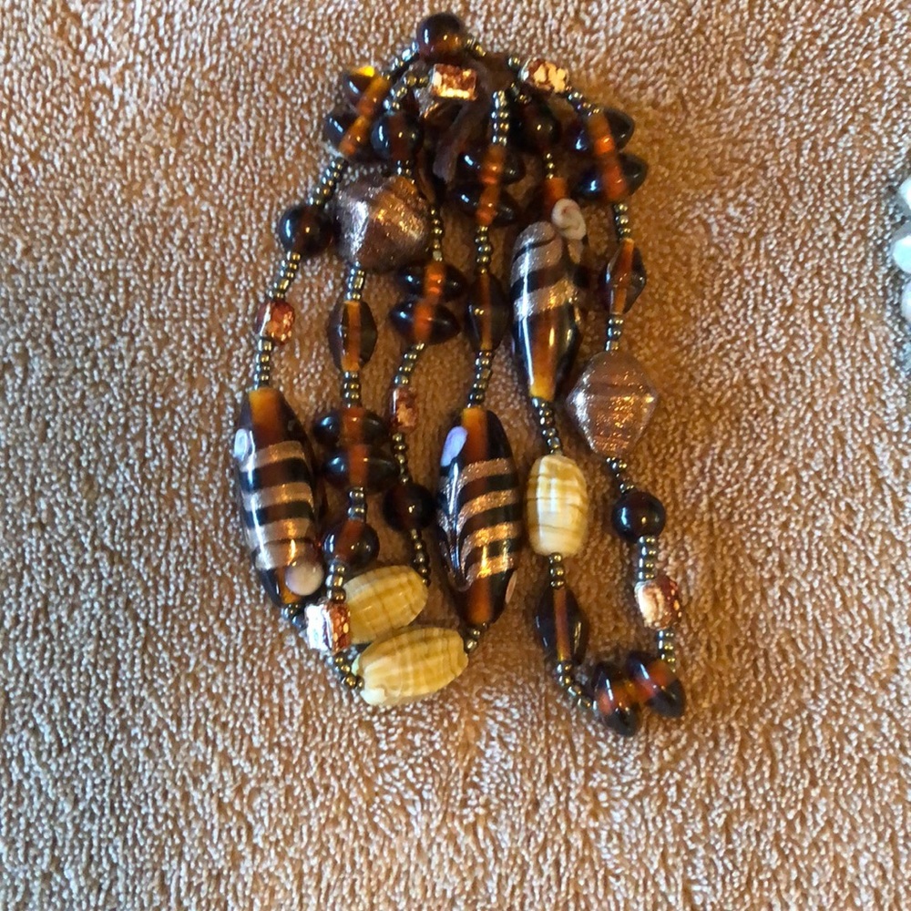 Bracelets - Picture 2 of 13